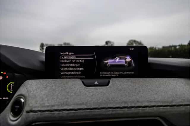Mazda CX-60 (2023) thumbnail 77
