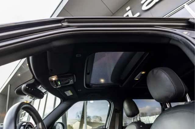 MINI Countryman (2019) thumbnail 15
