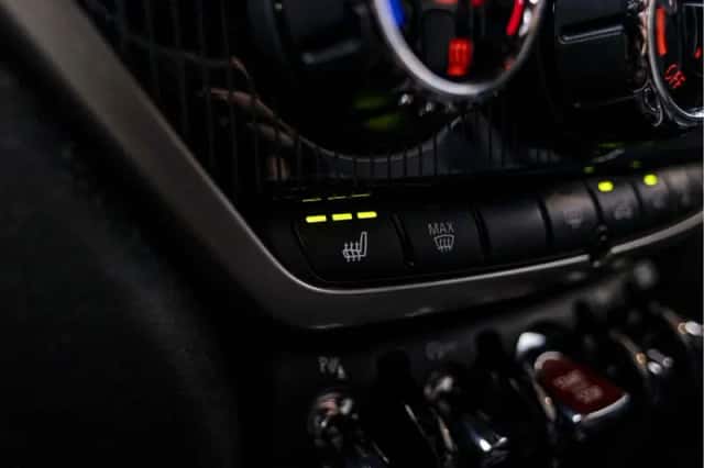 MINI Countryman (2019) thumbnail 25