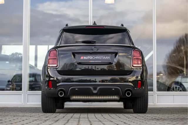 MINI Countryman (2019) thumbnail 5