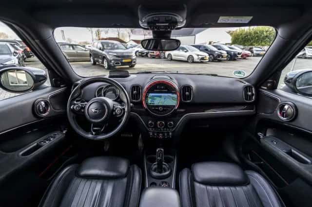 MINI Countryman (2019) thumbnail 7