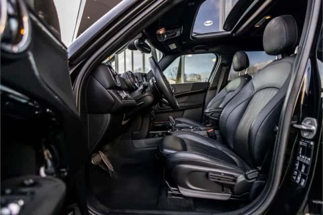MINI Countryman (2019) thumbnail 10