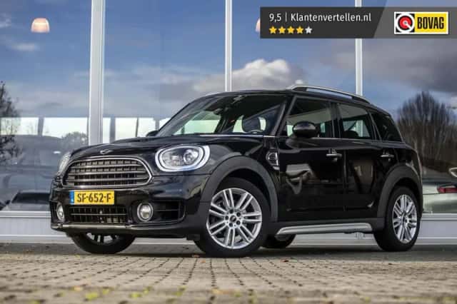 MINI Countryman (2018) thumbnail 1