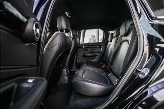 MINI Countryman (2018) thumbnail 11