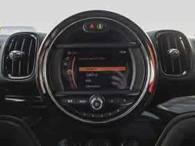 MINI Countryman (2018) thumbnail 25