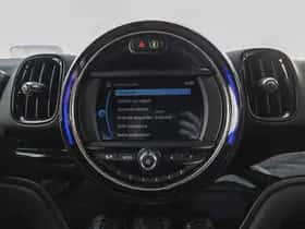 MINI Countryman (2018) thumbnail 26