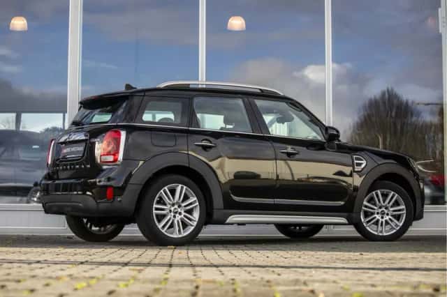 MINI Countryman (2018) thumbnail 39