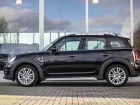 MINI Countryman (2018) thumbnail 6