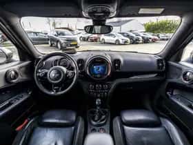 MINI Countryman (2018) thumbnail 7