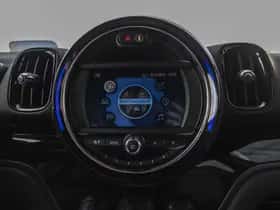 MINI Countryman (2018) thumbnail 64