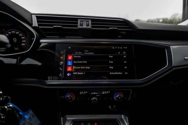 Audi Q3 (2021) thumbnail 26