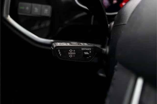 Audi Q3 (2021) thumbnail 33