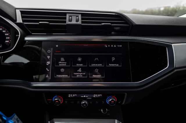 Audi Q3 (2021) thumbnail 65