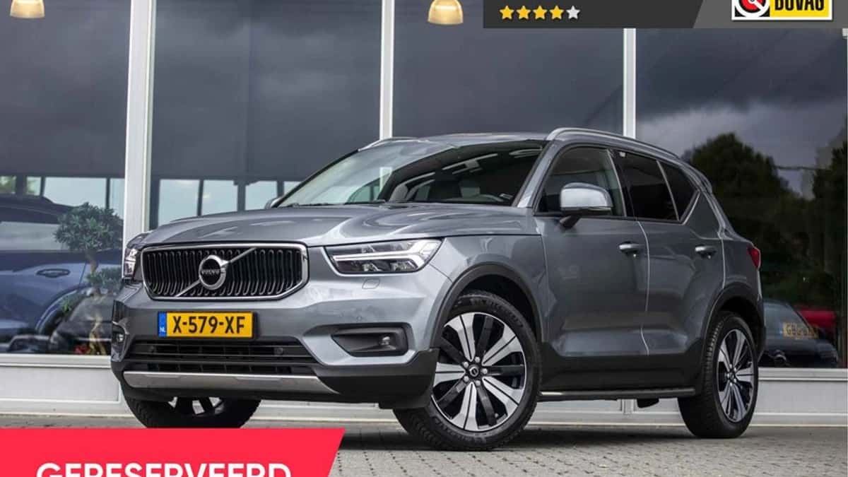 Volvo XC40 (2019) — foto 1