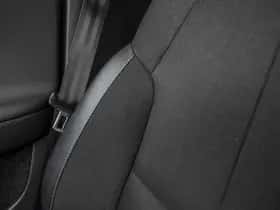 Volvo XC40 (2019) thumbnail 12