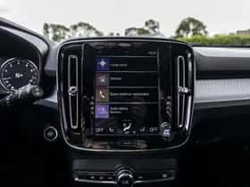 Volvo XC40 (2019) thumbnail 25