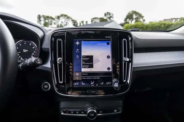 Volvo XC40 (2019) thumbnail 26
