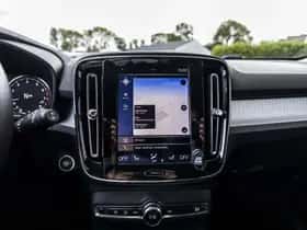Volvo XC40 (2019) thumbnail 26