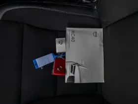 Volvo XC40 (2019) thumbnail 34