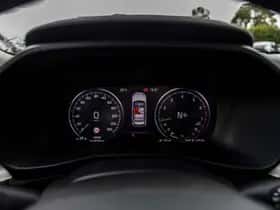 Volvo XC40 (2019) thumbnail 44
