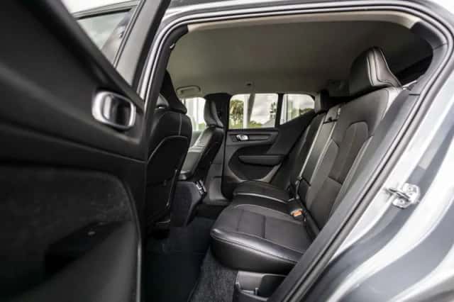 Volvo XC40 (2019) thumbnail 46