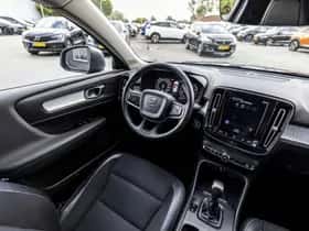 Volvo XC40 (2019) thumbnail 56