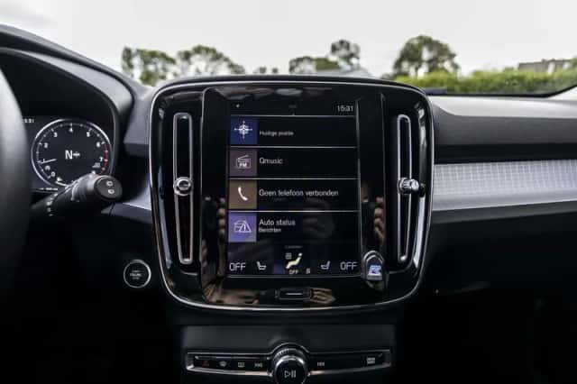 Volvo XC40 (2019) thumbnail 60