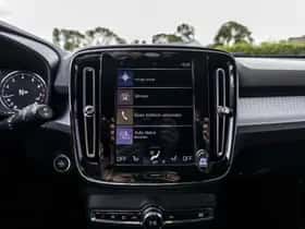Volvo XC40 (2019) thumbnail 60