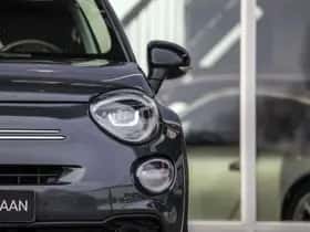 Fiat 500X (2023) thumbnail 18