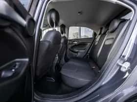 Fiat 500X (2023) thumbnail 48