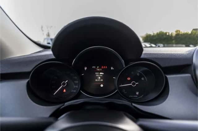 Fiat 500X (2023) thumbnail 9