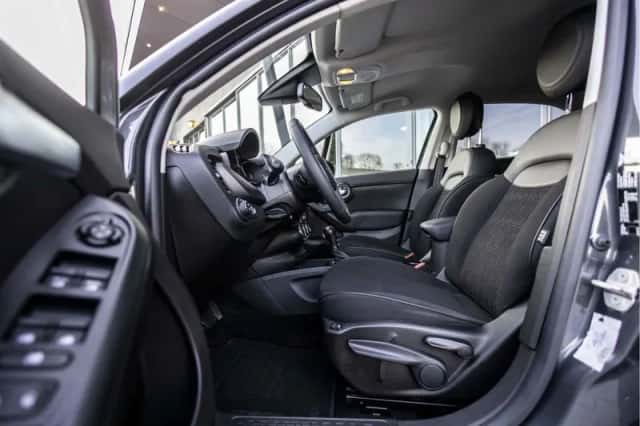 Fiat 500X (2023) thumbnail 10