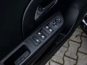 Opel Corsa (2022) thumbnail 24