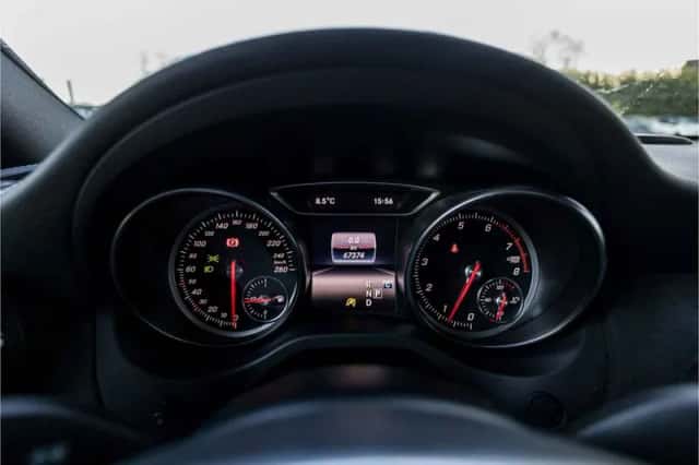 Mercedes-Benz CLA-Klasse (2018) thumbnail 9