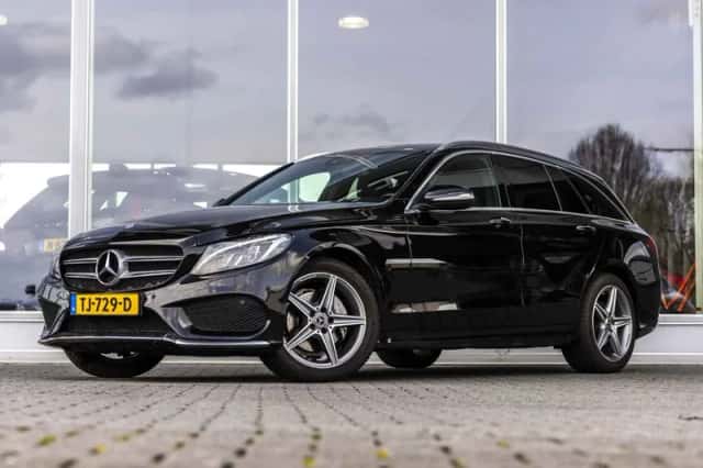 Mercedes-Benz C-Klasse (2016) thumbnail 2