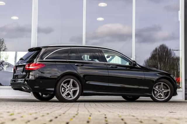 Mercedes-Benz C-Klasse (2016) thumbnail 45