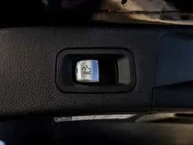 Mercedes-Benz C-Klasse (2016) thumbnail 81
