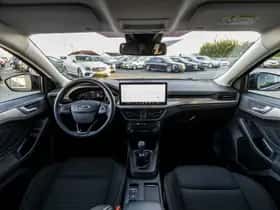 Ford Focus (2023) thumbnail 31
