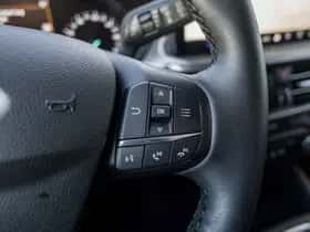 Ford Focus (2023) thumbnail 33