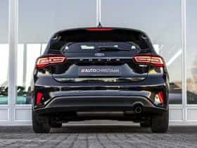 Ford Focus (2023) thumbnail 5