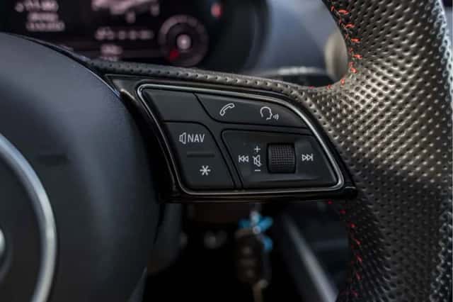 Audi Q2 (2020) thumbnail 36