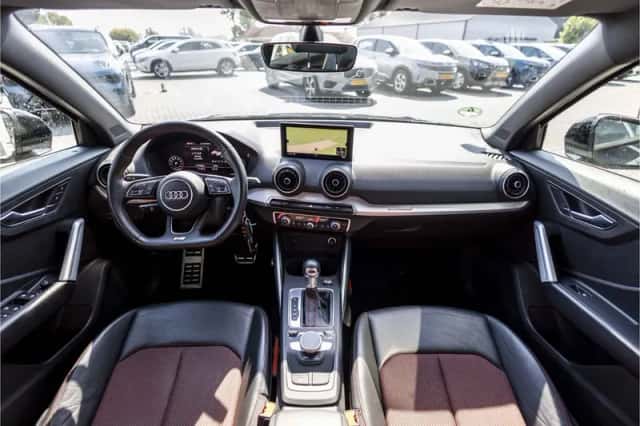 Audi Q2 (2020) thumbnail 7