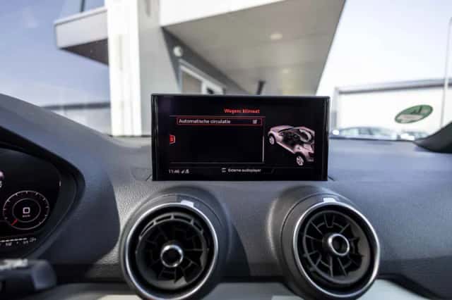 Audi Q2 (2020) thumbnail 69