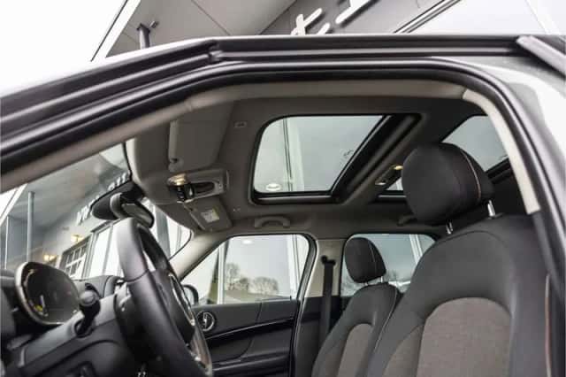 MINI Countryman (2023) thumbnail 12