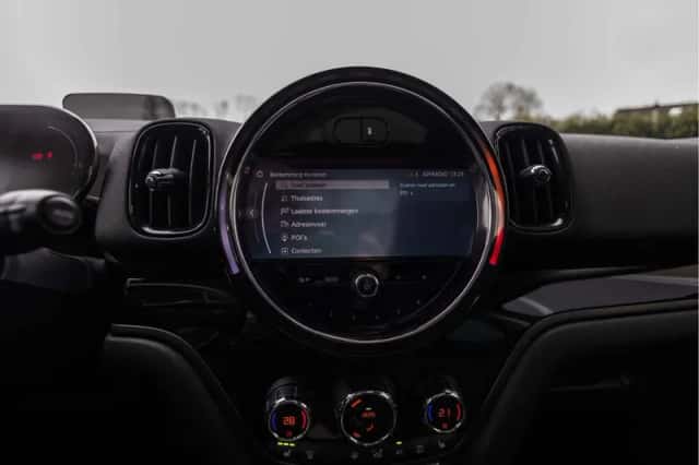 MINI Countryman (2023) thumbnail 32