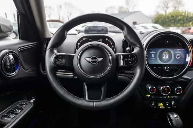 MINI Countryman (2023) thumbnail 8