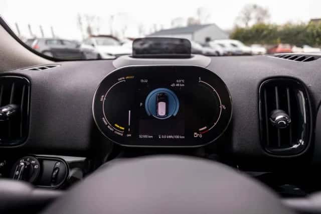 MINI Countryman (2023) thumbnail 9