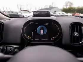 MINI Countryman (2023) thumbnail 9