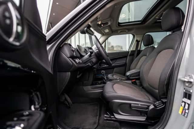 MINI Countryman (2023) thumbnail 10