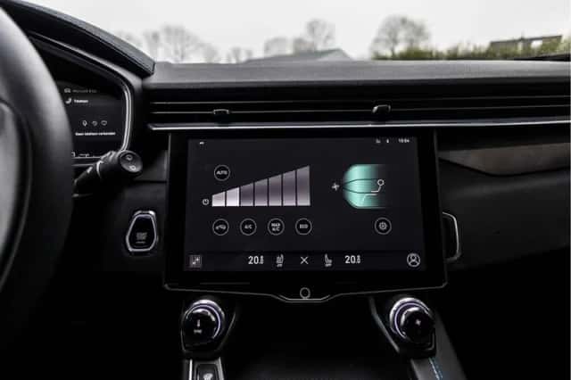 Lynk & Co 01 (2022) thumbnail 30
